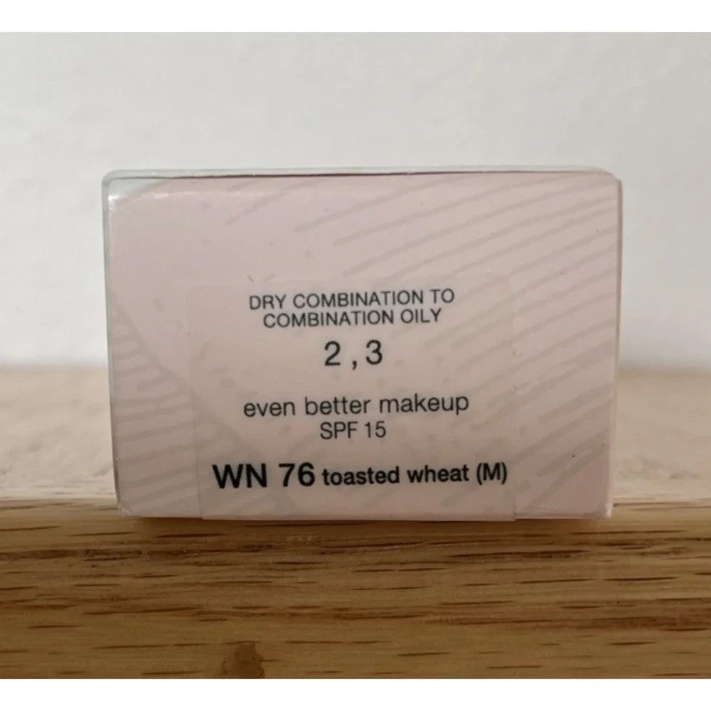 CLINIQUE ~ EVEN BETTER MAKEUP COVERAGE BROAD SPECTRUM # WN 76 TOASTED WHEAT 1 OZ